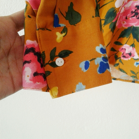 OLD NAVY Long Sleeve Daisy Yellow Floral Top XS - Picture 5 of 8